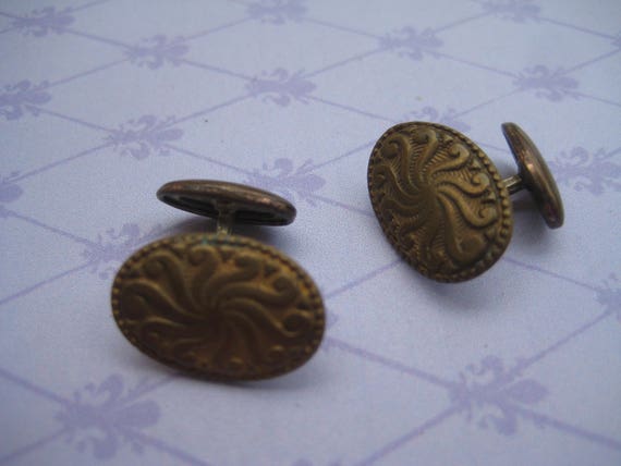 Victorian Brass Cufflinks: Stylized Sun Design, R… - image 3