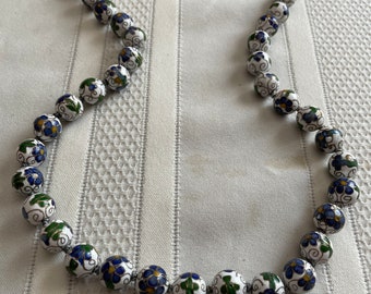 Antique Chinese Cloisonné 12mm Blue Flowers on White Enamel Hand Tied Beads Necklace
