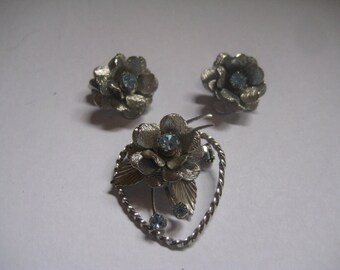 Dainty Vintage Demi Parure of Silver Tone Metal and Rhinestones Rose in Heart Brooch and Roses Earrings