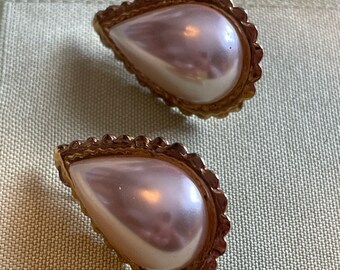 Teardrop Shaped Faux Pearl Clip On Earrings