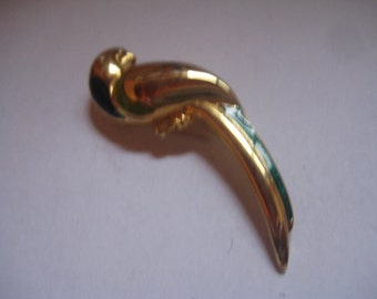 Lovely Lc Liz Clairbourne Marked Goldtone Bird Figural Green and Blue Enamel and Rhinestone Eye