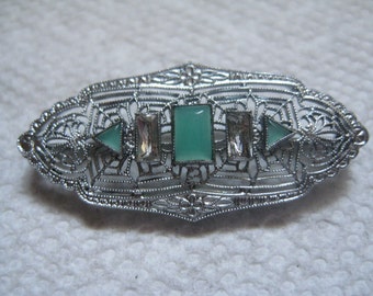 20s Art Deco Rhodium Plated Filigree Bar Pin with Faux Jade and Crystal