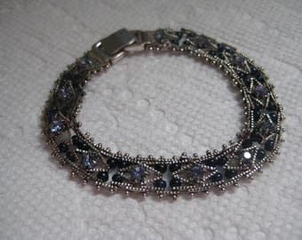Unmarked Silver Tone and Rhinestone Link Bracelet LIght Sapphire