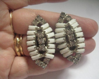 Unsigned Beauties Milkglass  Octagons and Crystal Chatons Clip On Earrings from the 50s