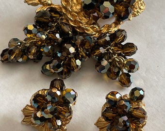 Vintage 50s Light Sapphire and Montana Sapphire BEAU JEWELS Floral Brooch with Matching Screw Back Earrings Marked