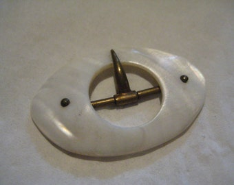 Antique Victorian Art Deco Oval Mother of Pearl Buckle for 5/8" Belt