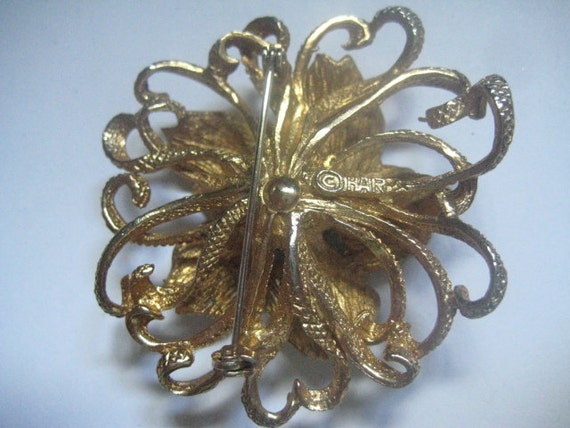 HAR Gold Plated Flower with Stamens Topped with R… - image 3