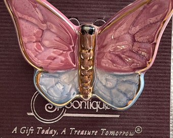 Spoontiques Ceramic Hummingbird Pin on Original Card