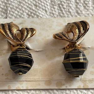 Black and Gold Leaf and Bead Clip On Earrings 50s Jewelry Mint on Original Card