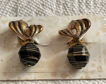 Black and Gold Leaf and Bead Clip On Earrings 50s Jewelry Mint on Original Card