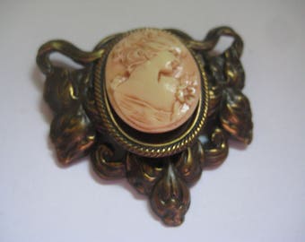 Retro Victorian Tea Stained Cameo in Bronze Plated Steel