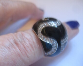 925 ADI THAI Cubic Zirconia and Enamel Domed Fashion or Statement Ring