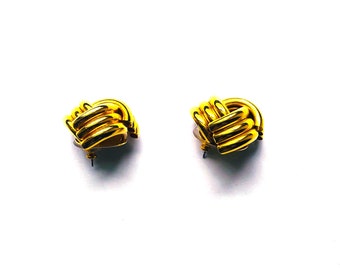 Pendientes de botón chapados en oro vintage con diseño de espiral, bisutería abovedada.