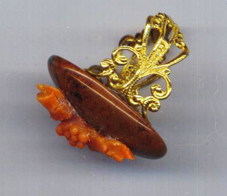 Carved Coral & Agate Ring . Natural Nature . Vine Leaf Carving | Etsy