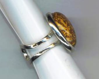 Marbleized Stone Ring, Adjustable Silver Plated Ring, Agate Cabochon Ring, Honey Caramel Cabochon, Chrysanthemum Ring Gemstone Gift for Her