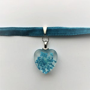 Real Pressed Dry Flower, Glass Heart Pendant, Teal Velvet Choker Spring Autumn Love Gift, Valentine&#39;s Teal Velvet, Ovarian Cancer Awareness