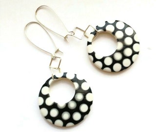 Classy Vintage Pierced Polka Dot Hoop Earrings Black&White Hoop Silver Earrings Round Earrings Circle Earring Gift for Her by enchantedbeas