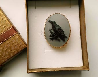 Black Raven Oval  Brooch Gothic Crow Raven Black Bird Goth 40 x 30 mm Golden Filigree Frame Resin CAMEO Brooch Gift for her Halloween Brooch