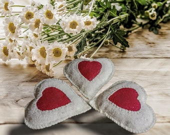 Valentine's Day Hearts--Set of 3--Bowl Filler or Ornies--#150 F