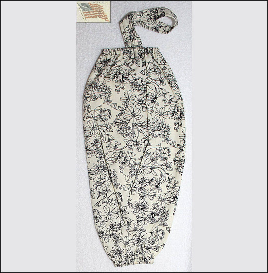 Cloth Plastic Bag Holder Various Faux Flowers on Cream 132A Etsy