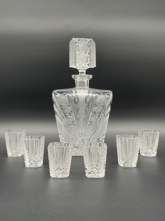 Bohemia 24% Lead Crystal Decanter Set With Six Glasses – Hand-cut