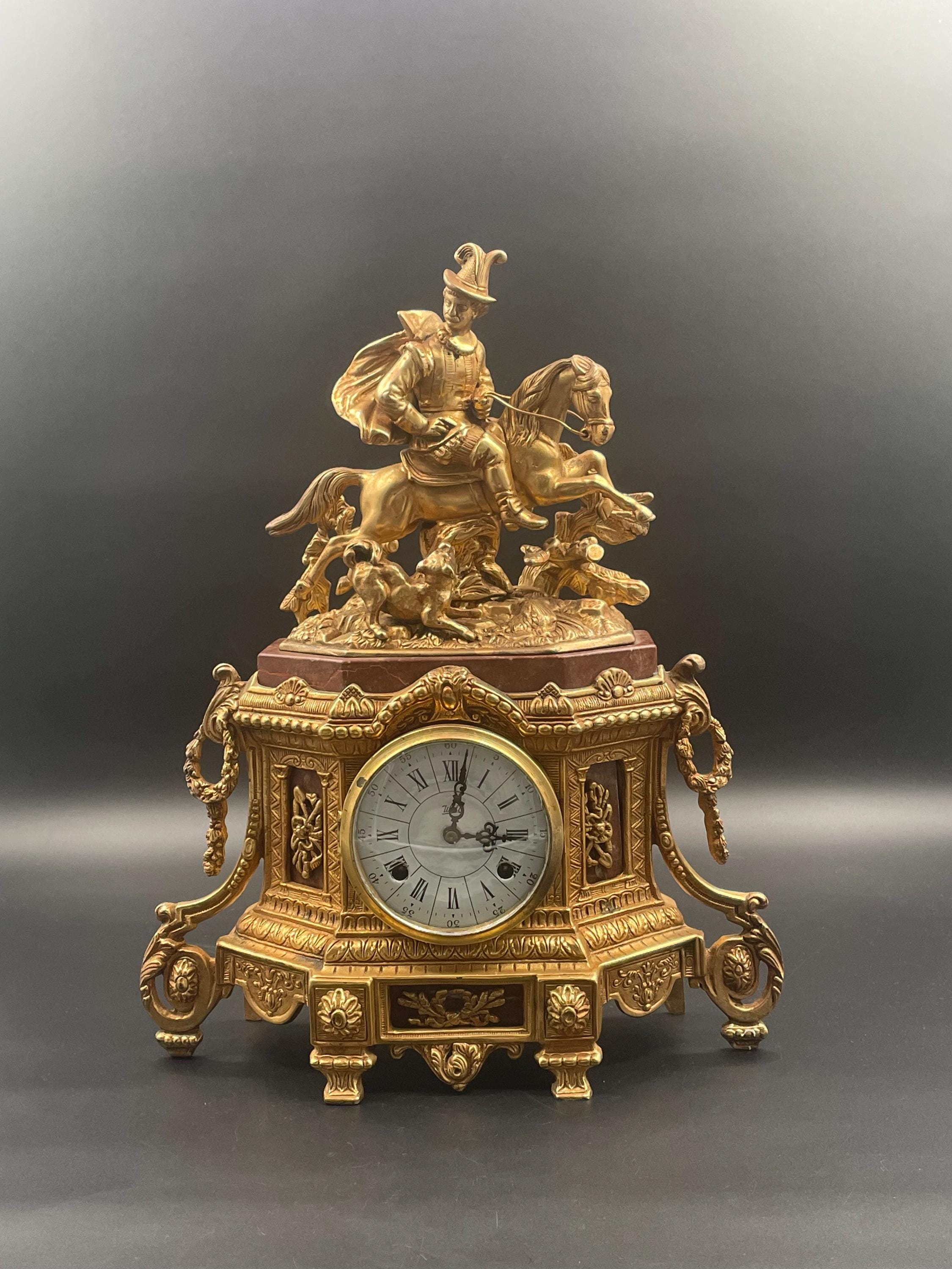 【TENNY THE MAN】フランス製　アンティーク　ビンテージ　陳列 Antique French Gilt Bronze Mantel Clock With Horseman and Hound