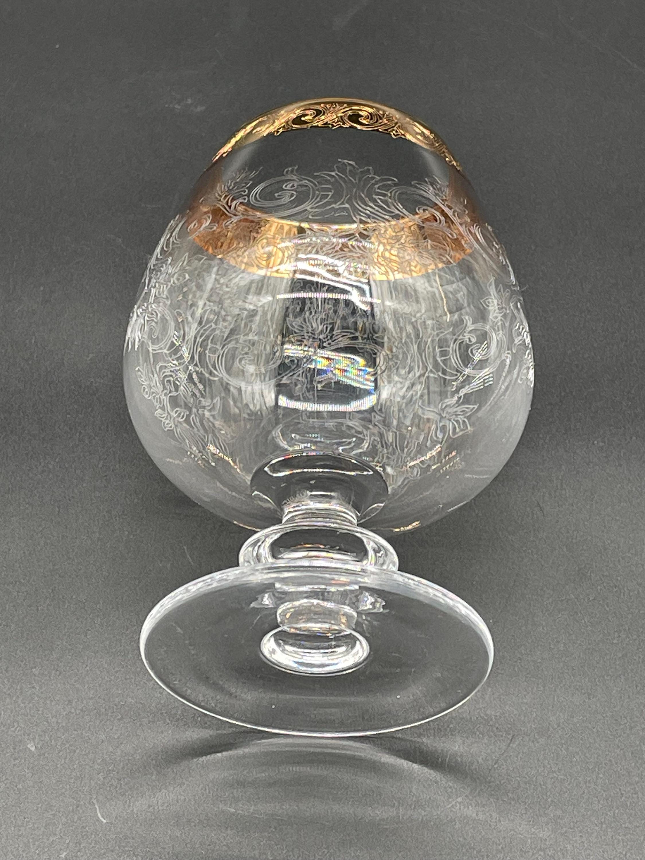 6個セット　ボヘミアンブランデーグラス ボヘミアンクリスタルのブランデーグラス6個セット、24金縁と花の彫刻