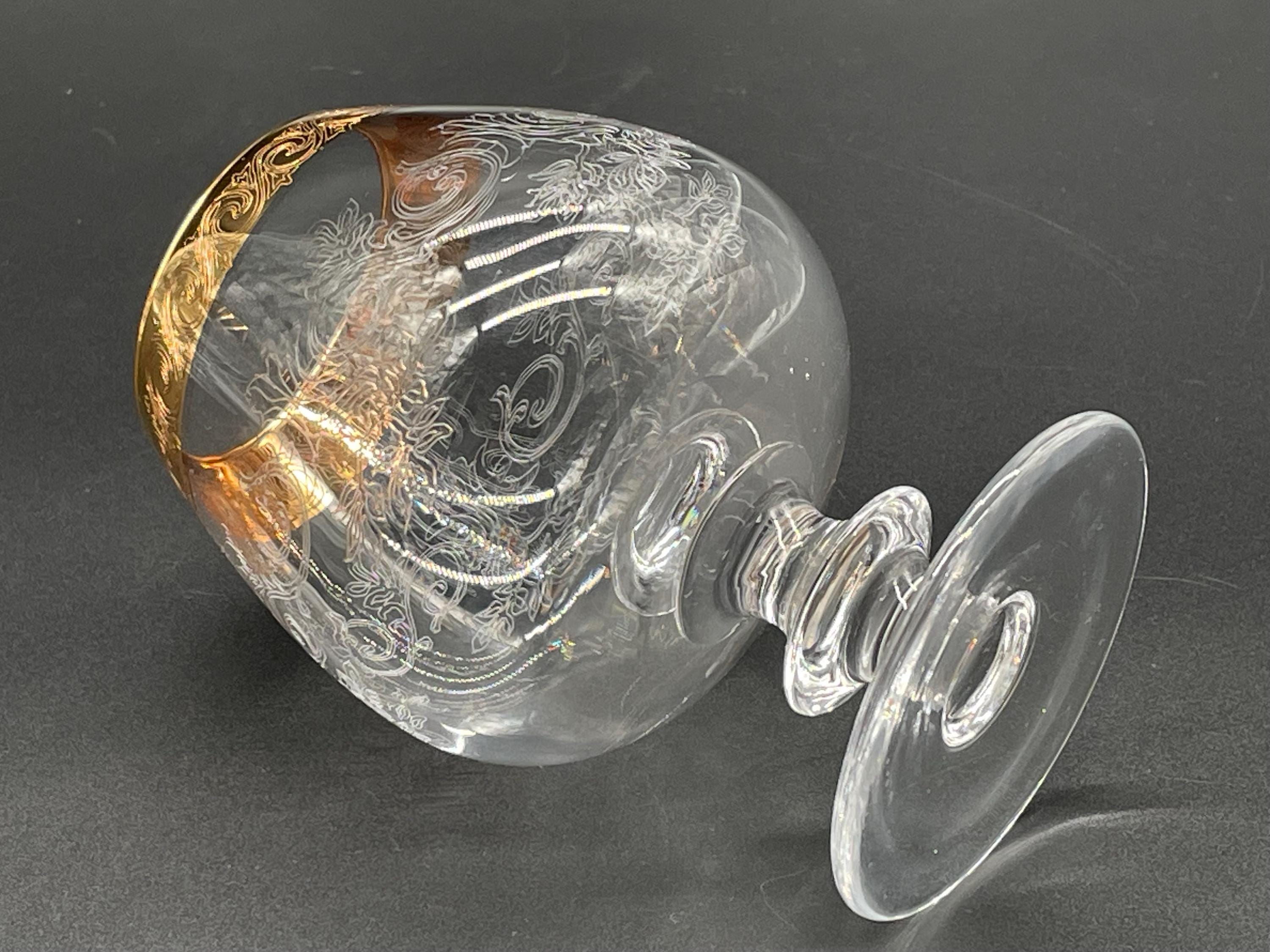 ボヘミアンクリスタルのブランデーグラス6個セット、24金縁と花の彫刻