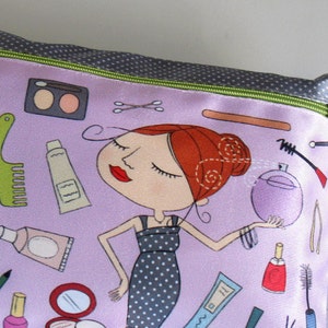 zipper pouch, clutch, purse, woman, makeup bag, light purple, cosmetic image 1