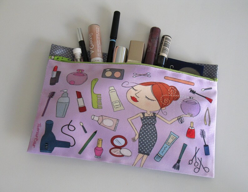 zipper pouch, clutch, purse, woman, makeup bag, light purple, cosmetic image 2