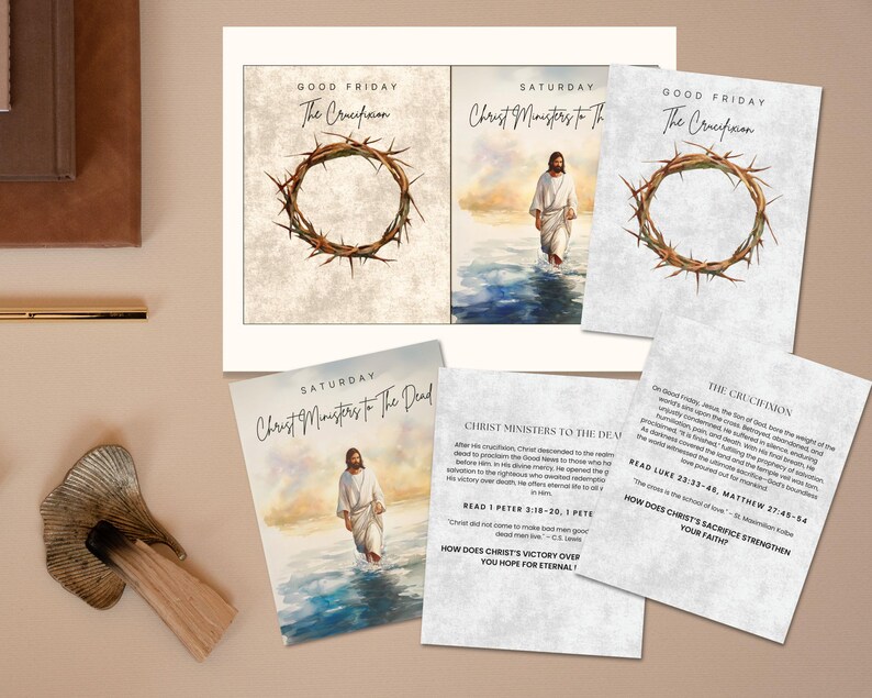 Pu&ograve; includere: Un set di carte stampabili per il Venerd&igrave; Santo e la domenica di Pasqua. Le carte presentano illustrazioni ad acquerello di Ges&ugrave; Cristo e una corona di spine. Il testo sulle carte include i titoli "La crocifissione", "Cristo ministra ai morti" e riferimenti biblici.