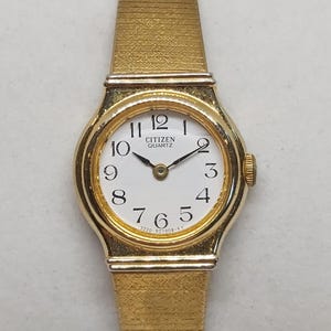 Citizen Ladies Quartz Watch | Ref 3220-S10743 | Small Gold-Tone | Classic White Dial | Original Bracelet | Vintage 90s