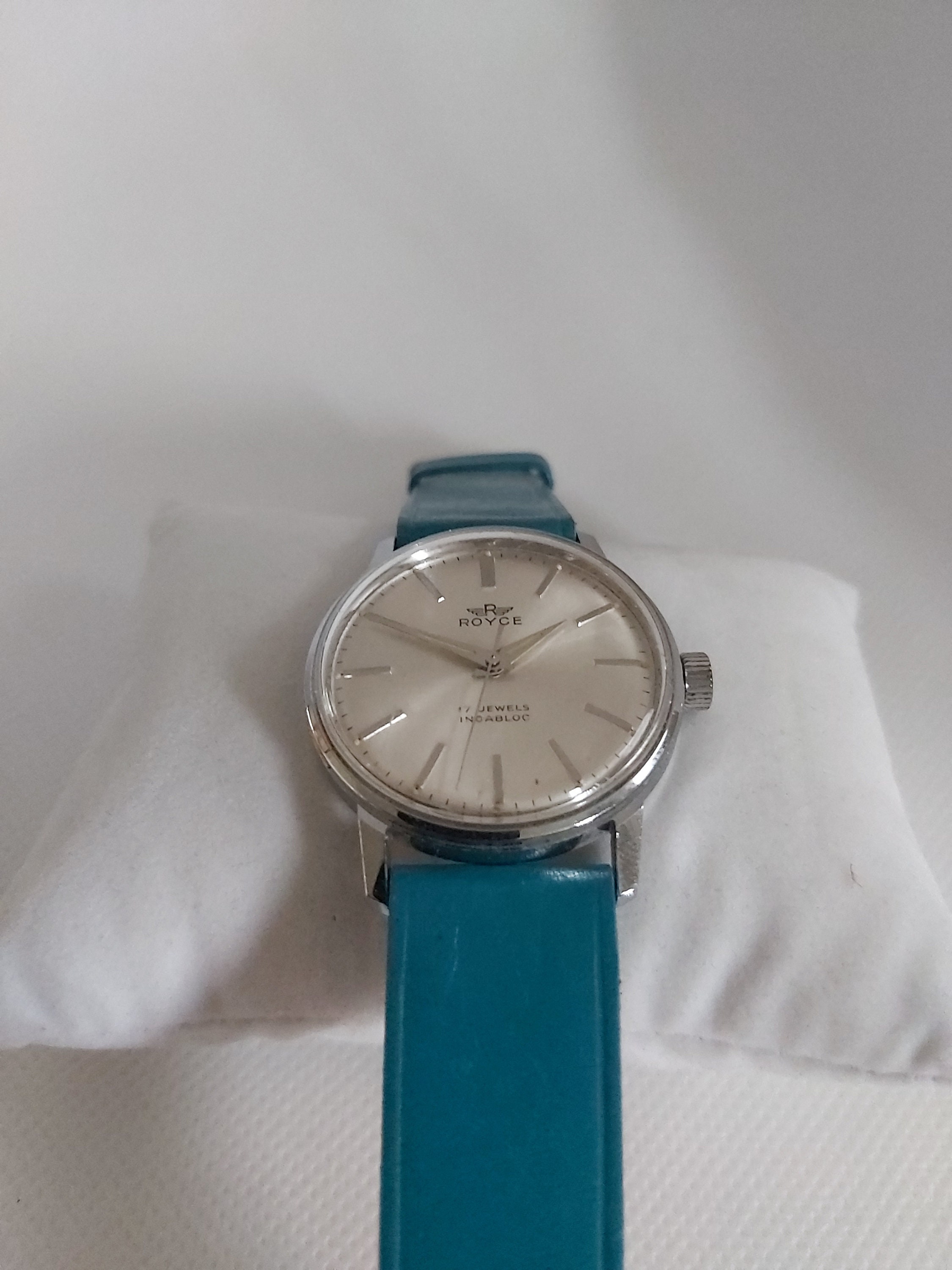 Vintage Royce 17 Jewels - Incabloc - Wind-up Mechanical Watch 