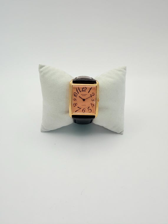 Vintage Leijona Tank Watch – Salmon Dial, Gold Tone Case, 26mm