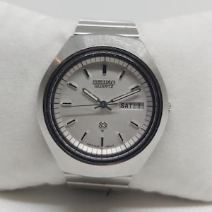 Seiko 7546-8270 Quartz – Vintage 1978 Seiko Sports Watch, White Dial, Day-Date, Stainless Steel, Original Bracelet