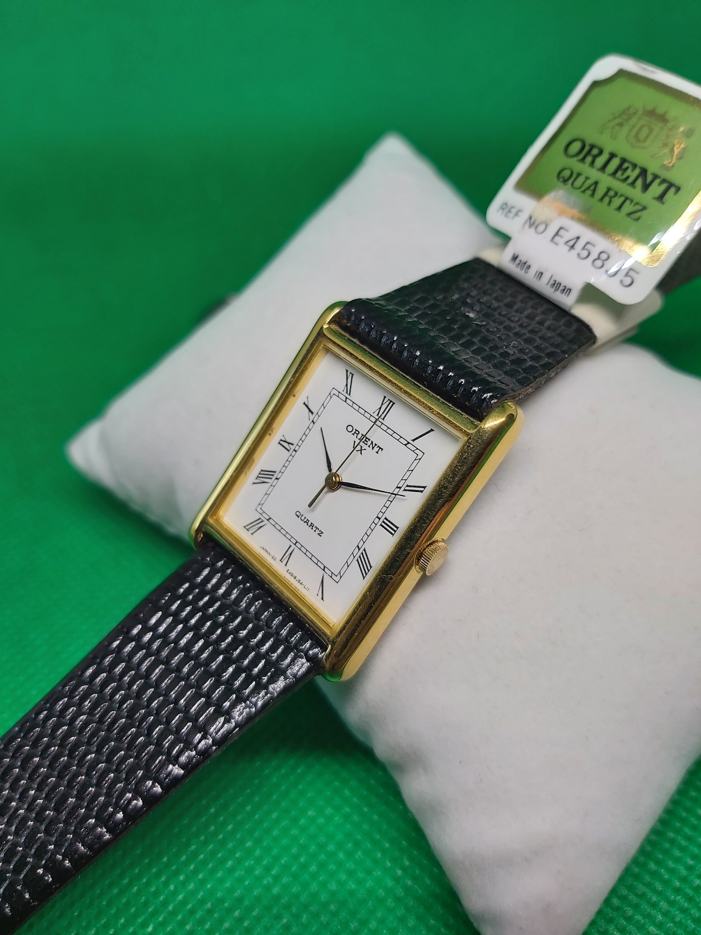 1980 年代のヴィンテージ オリエント VX タンク - 未使用 - ホワイト