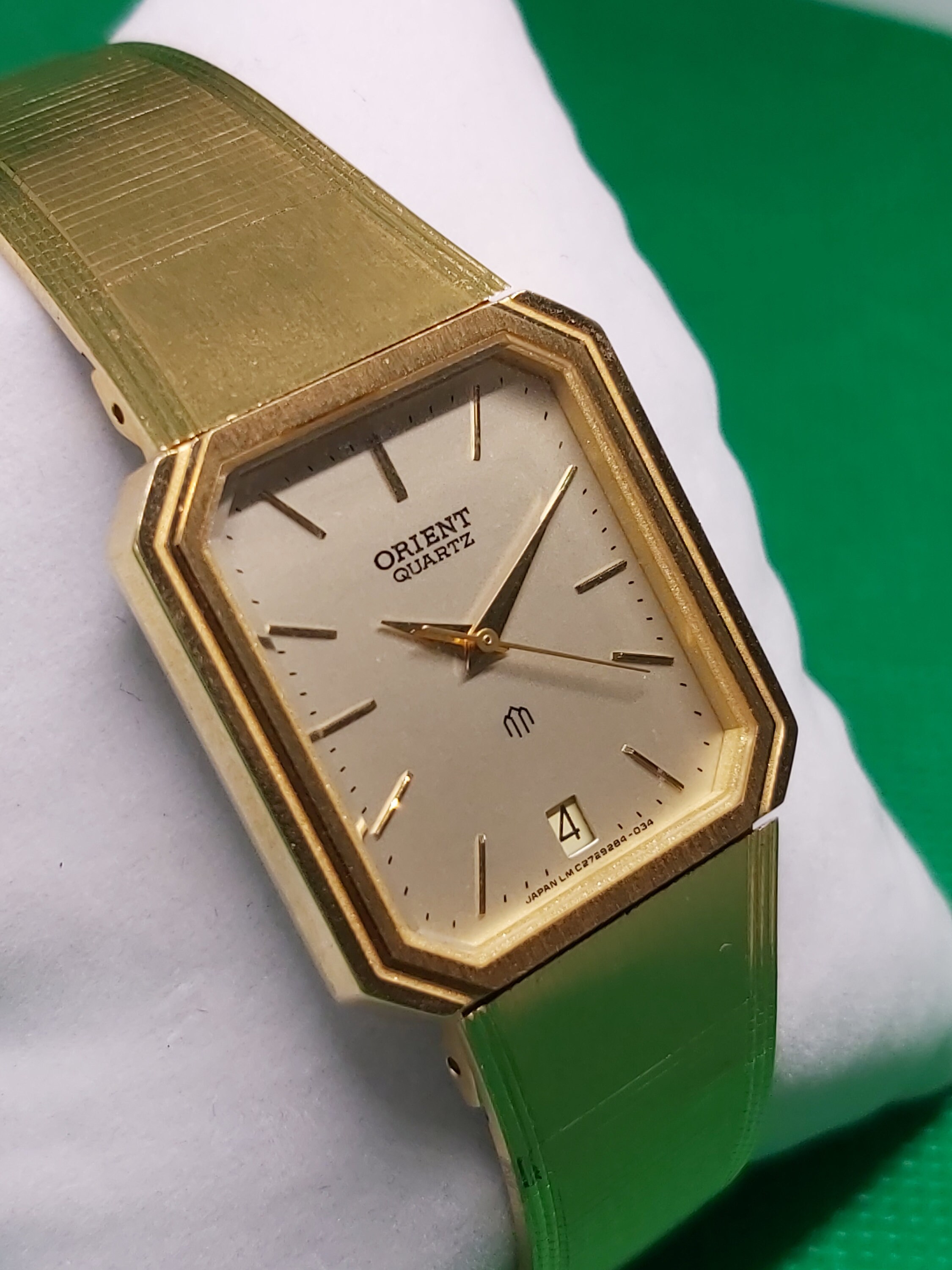ヴィンテージ オリエント GP クォーツ腕時計 - 1980年代製 極美品