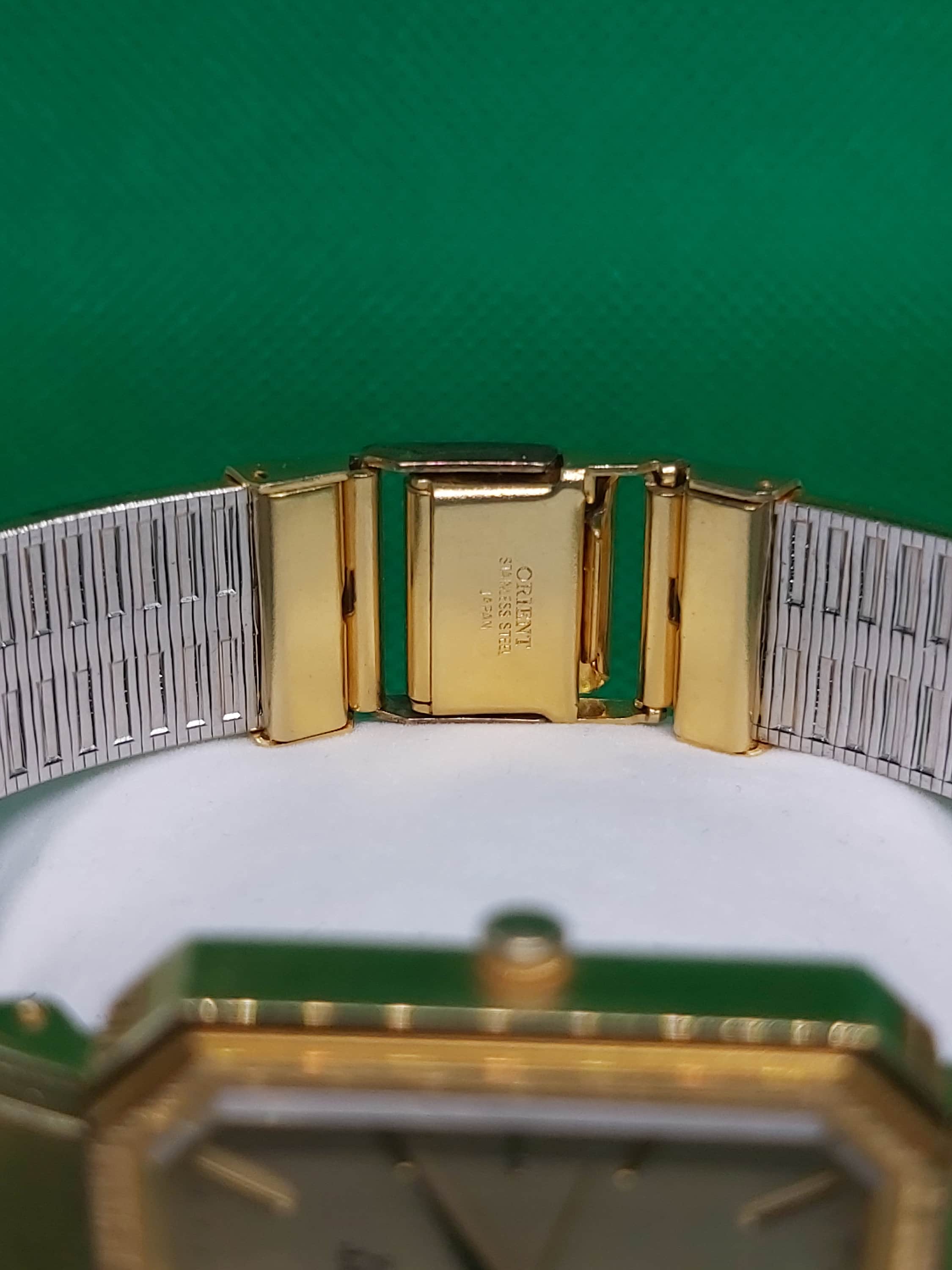 Vintage Orient GP Quartz Watch - 1980s Pristine Gold-tone