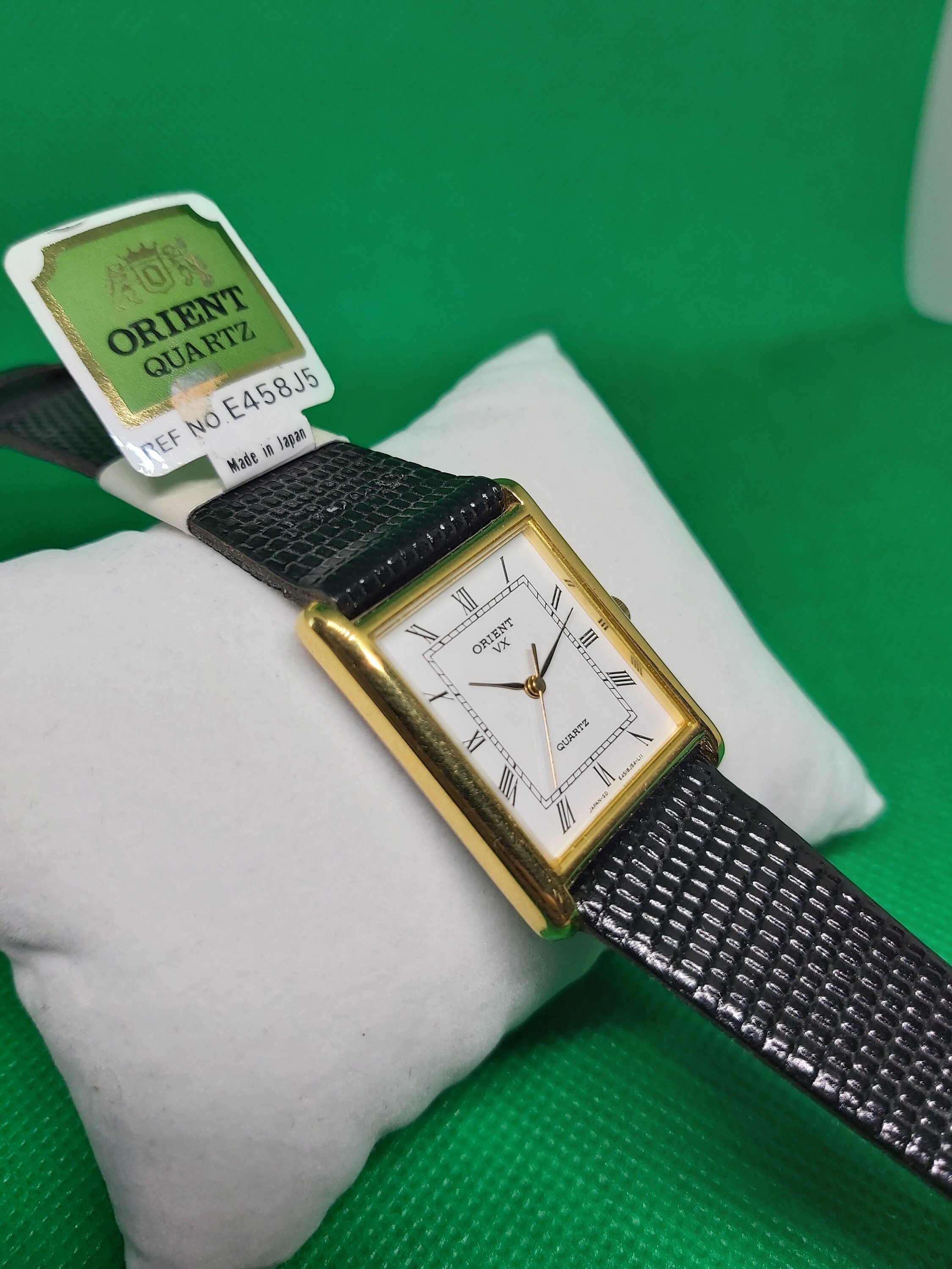 1980 年代のヴィンテージ オリエント VX タンク - 未使用 - ホワイト