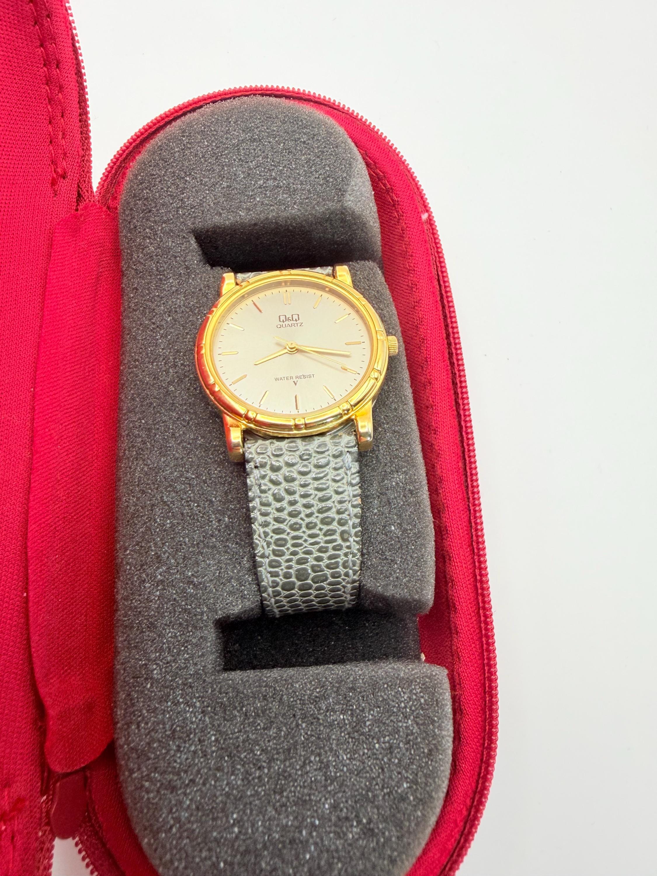 Omega Service Watch Case Red – Original Travel / Storage Box  display picture 2