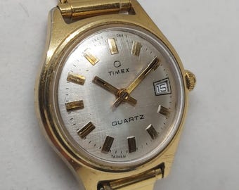 Vintage Timex Quartz Watch – Gold-tone, Assembled in Taiwan Vintage Timex Quartz Watch – Gold-tone, Assembled in Taiwan