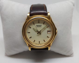 Vintage Seiko Quartz Watch With Luminous Dial, Gold-tone