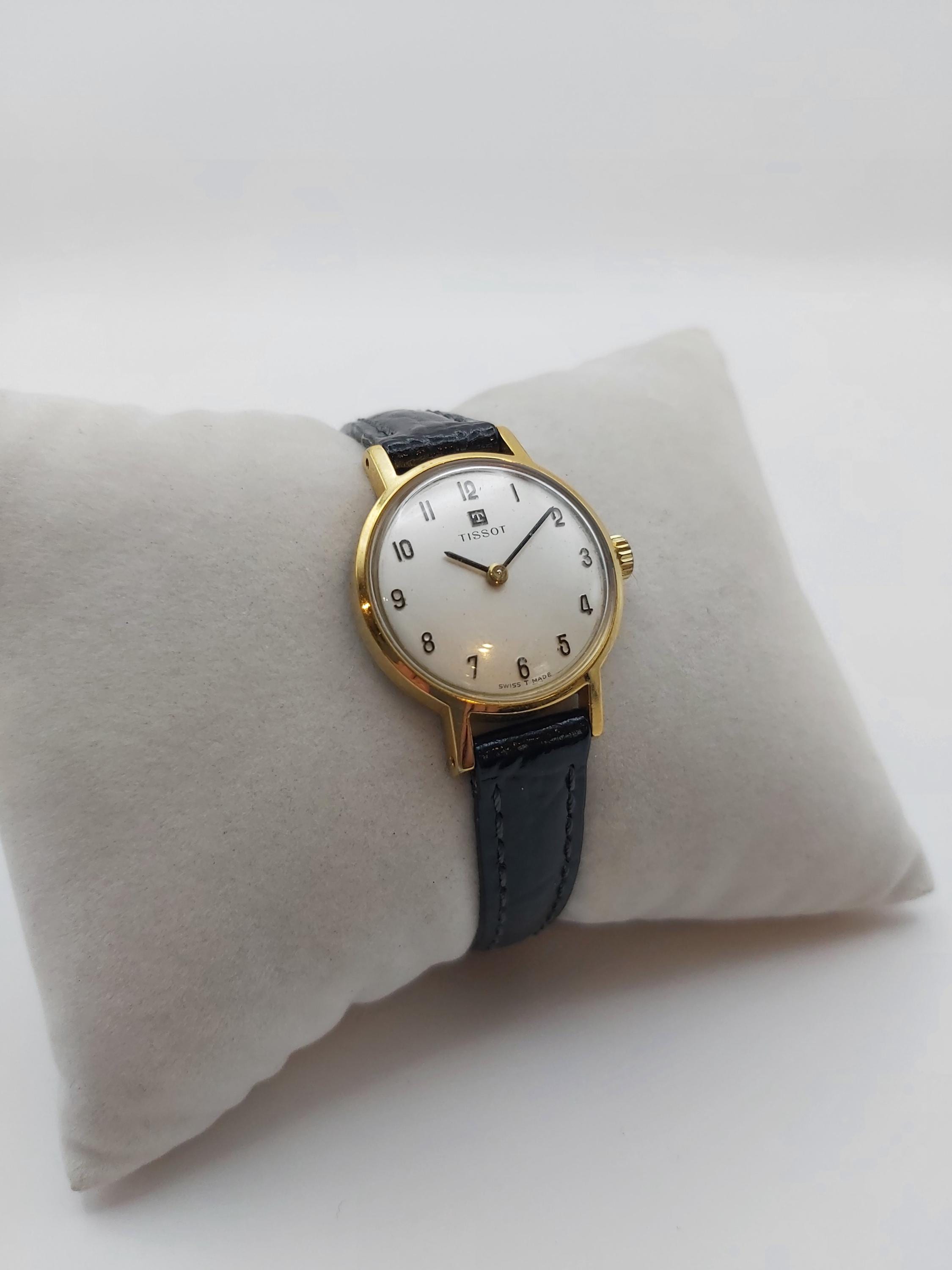 【美品】ティソ クォーツ レディース腕時計 レトロ クラシック ドレスウォッチ il_fullxfull.7215271777_f2v3.jpg