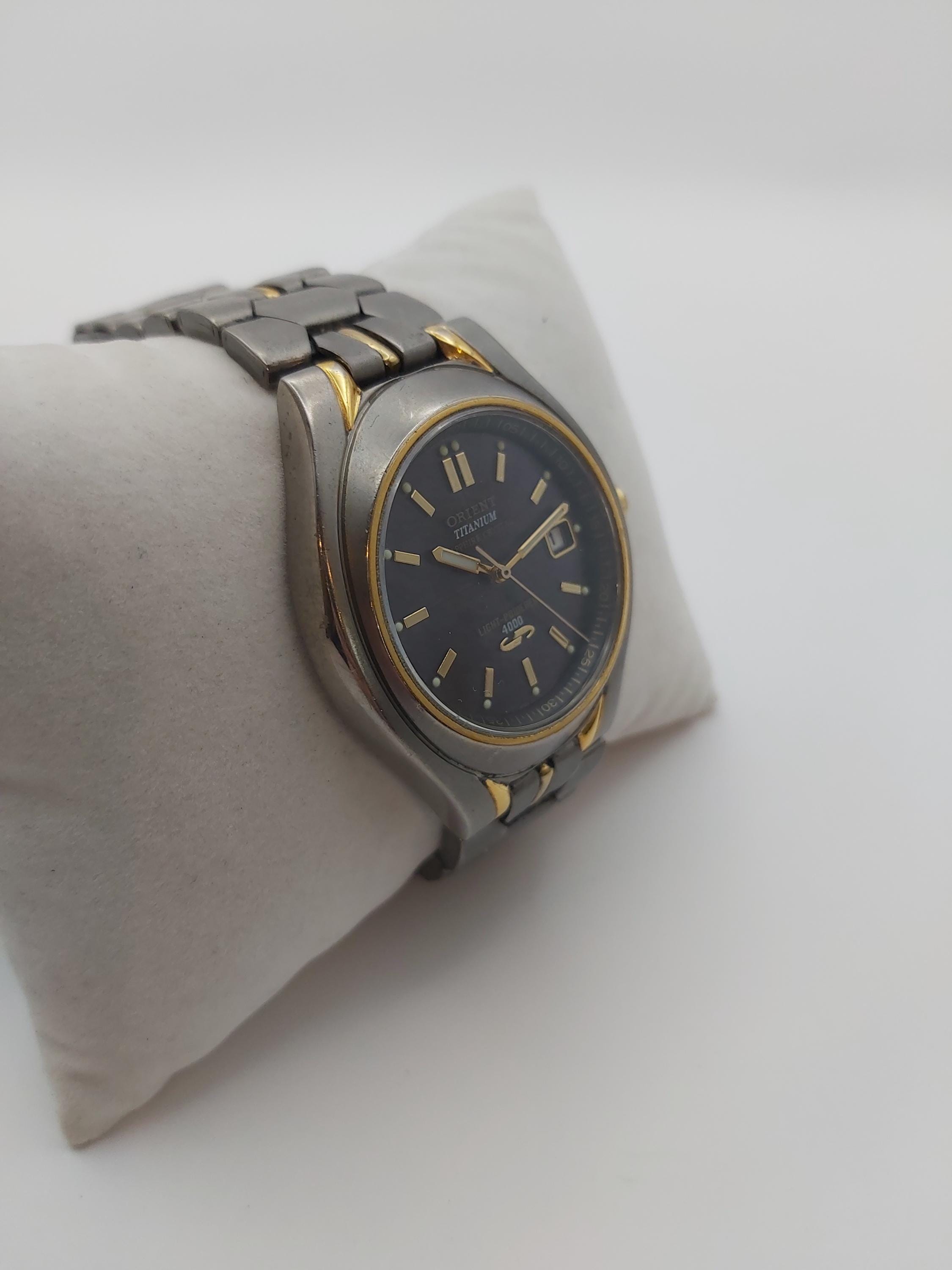 Orient Titanium “light-powered 4000” - Sapphire - Two-tone - Solar