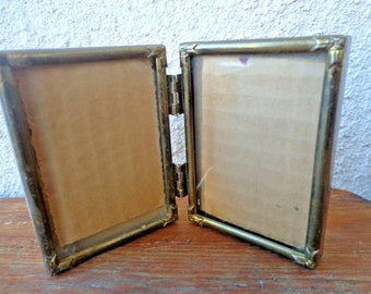 Vintage 8 x 10 Gold Metal Double PICTURE FRAME with Fancy Corners