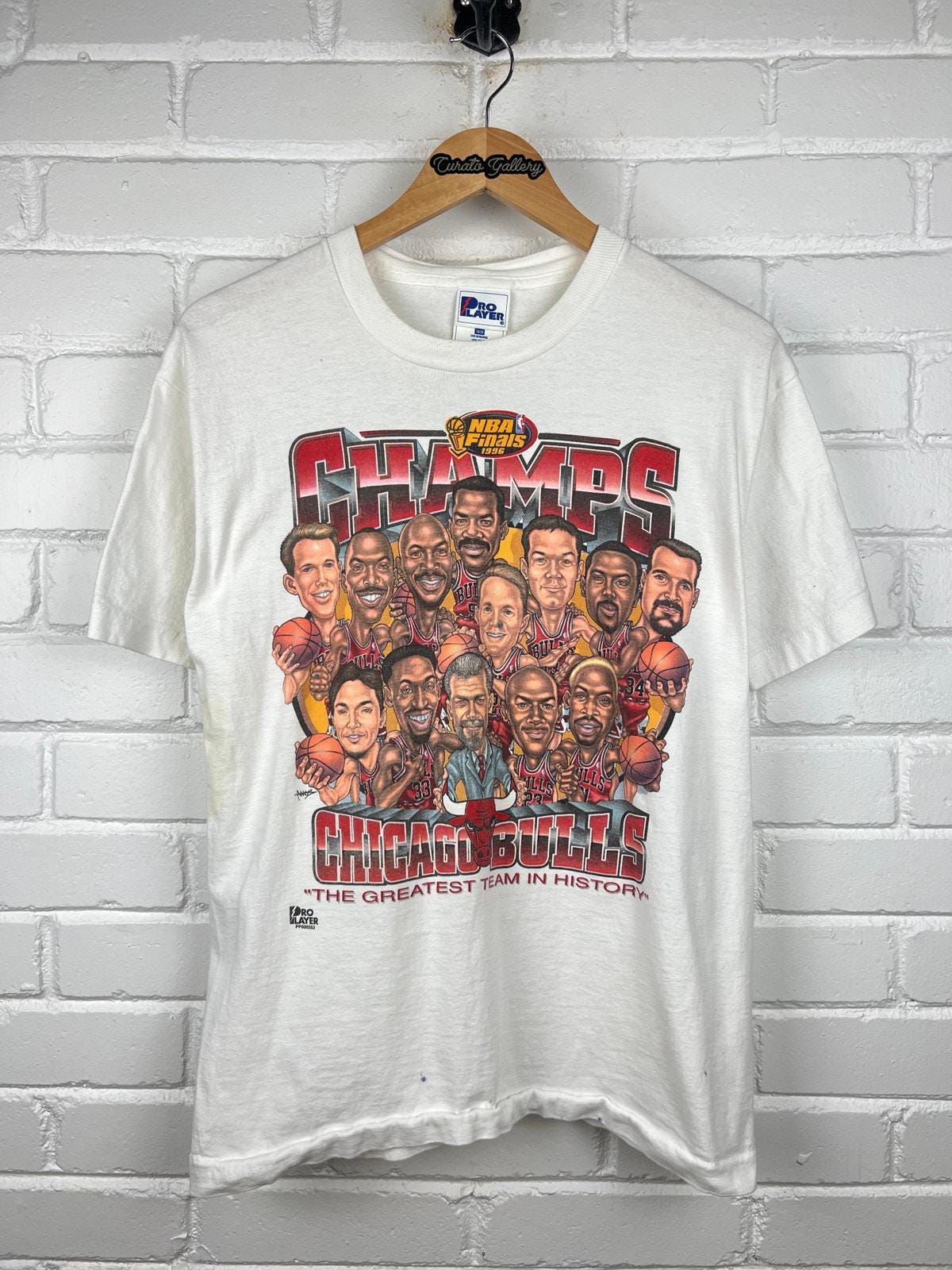 1996 NBA Champs Chicago Bulls Tシャツ 1996 Chicago Bulls NBA Champions T-Shirt – VintageFolk