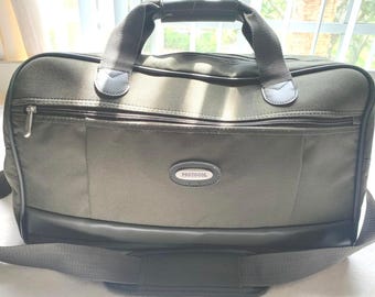 Travel Tote Bag Carry On Lightweight Duffel Protocol Shoulder Weekender Bag 18 Inch