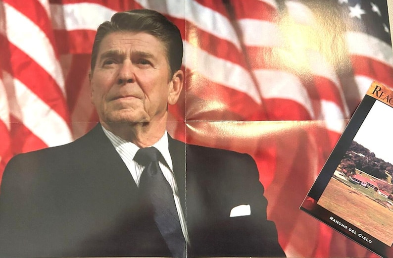 Ronald Reagan Collector Book Presidential Memorabilia Vault Hardcover Slipcase American Legend 2011 Bild 7