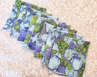 Set of 8 Vintage Linen Fabric Napkins with Fruit Pattern