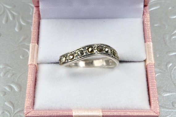 Sterling silver ring marcasite, Thin wavy ring so… - image 1